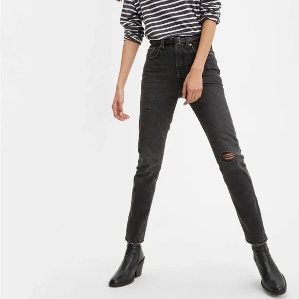 Levi’s 501 Skinny Jeans Size 28 in Black Stick